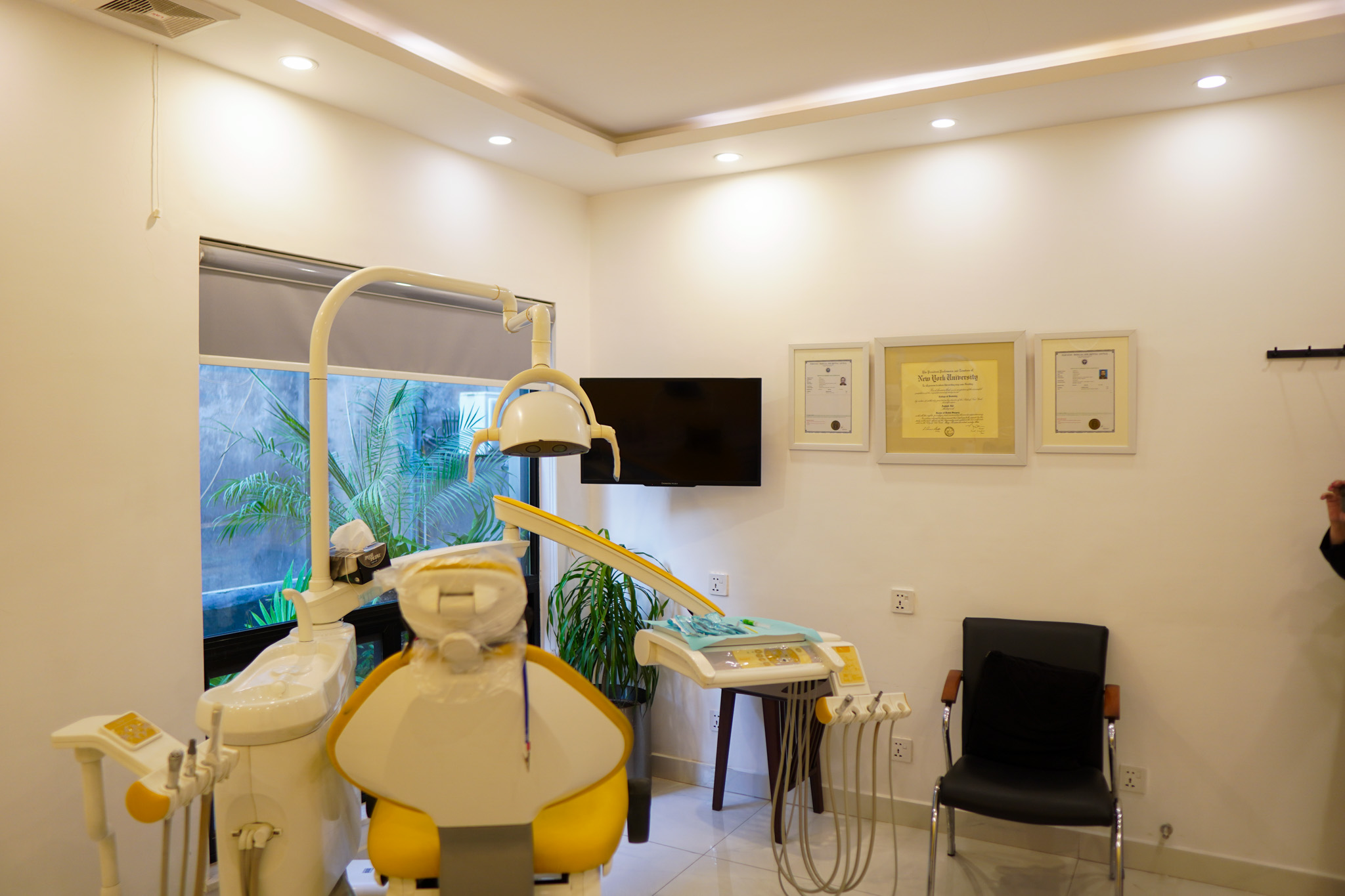 Dental Professionals clinic equipment
